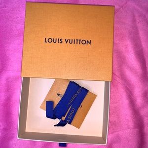 Louis Vuitton box